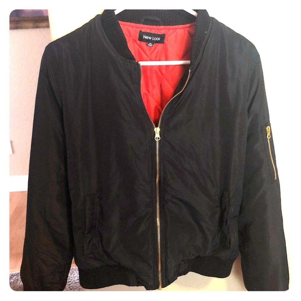 🚫SOLD🚫 New look bomber jacket